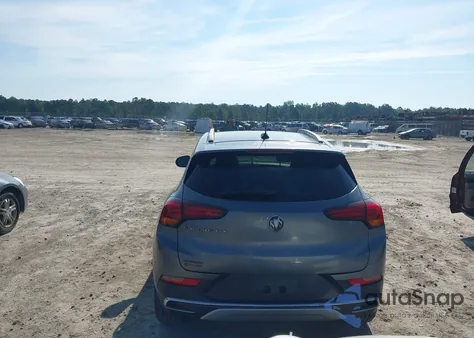 2022 Buick Encore Gx Fwd Essence z USA, uszkodzony, nr VIN KL4MMFSL8NB085434